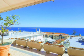 Attico sul mare a Sanremo